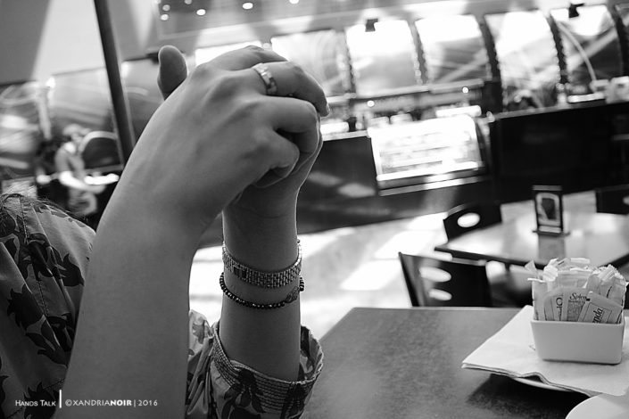 HANDS-JEWELRY-BLACK & WHITE-COLOR-PHOTOGRAPHY-XANDRIA-NOIR